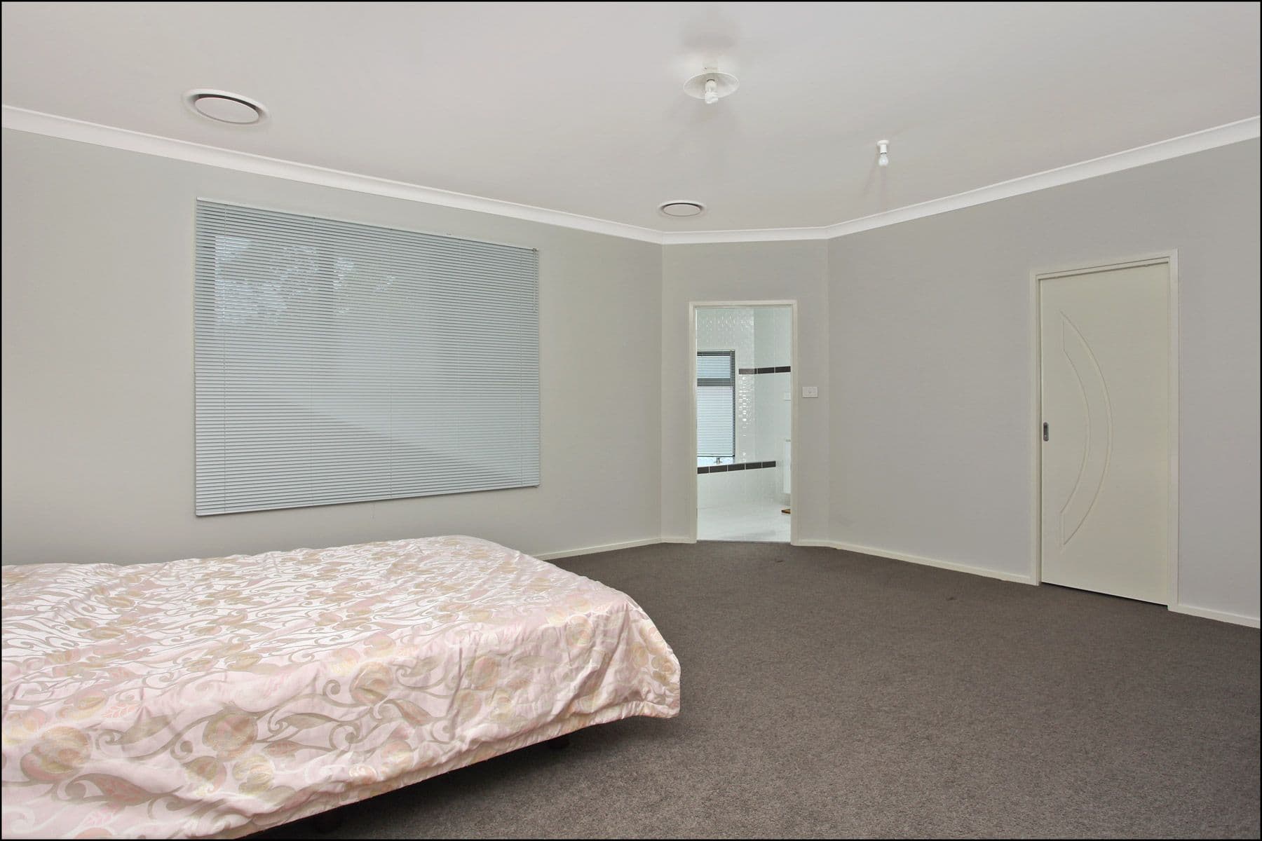 2 Tuckwell Road, Castle Hill NSW 2154, Castle Hill - Thumbnail 6