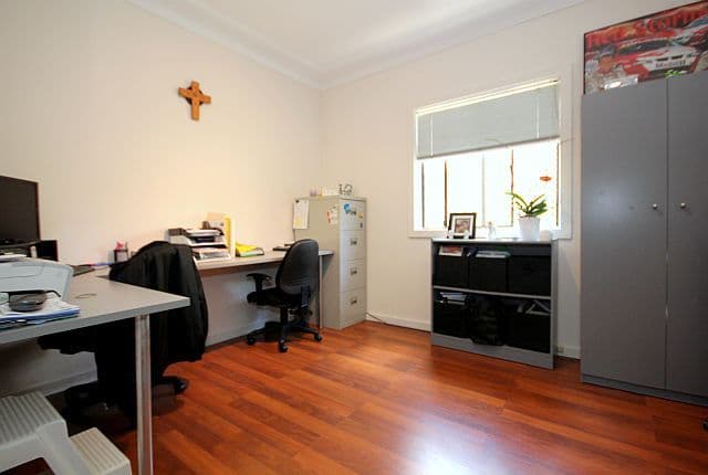 51 Clarke Street, BASS HILL NSW 2197, Bass Hill - Thumbnail 6