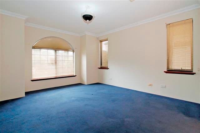 18 Burford Place, CANNING VALE WA 6155, Canning Vale - Thumbnail 3