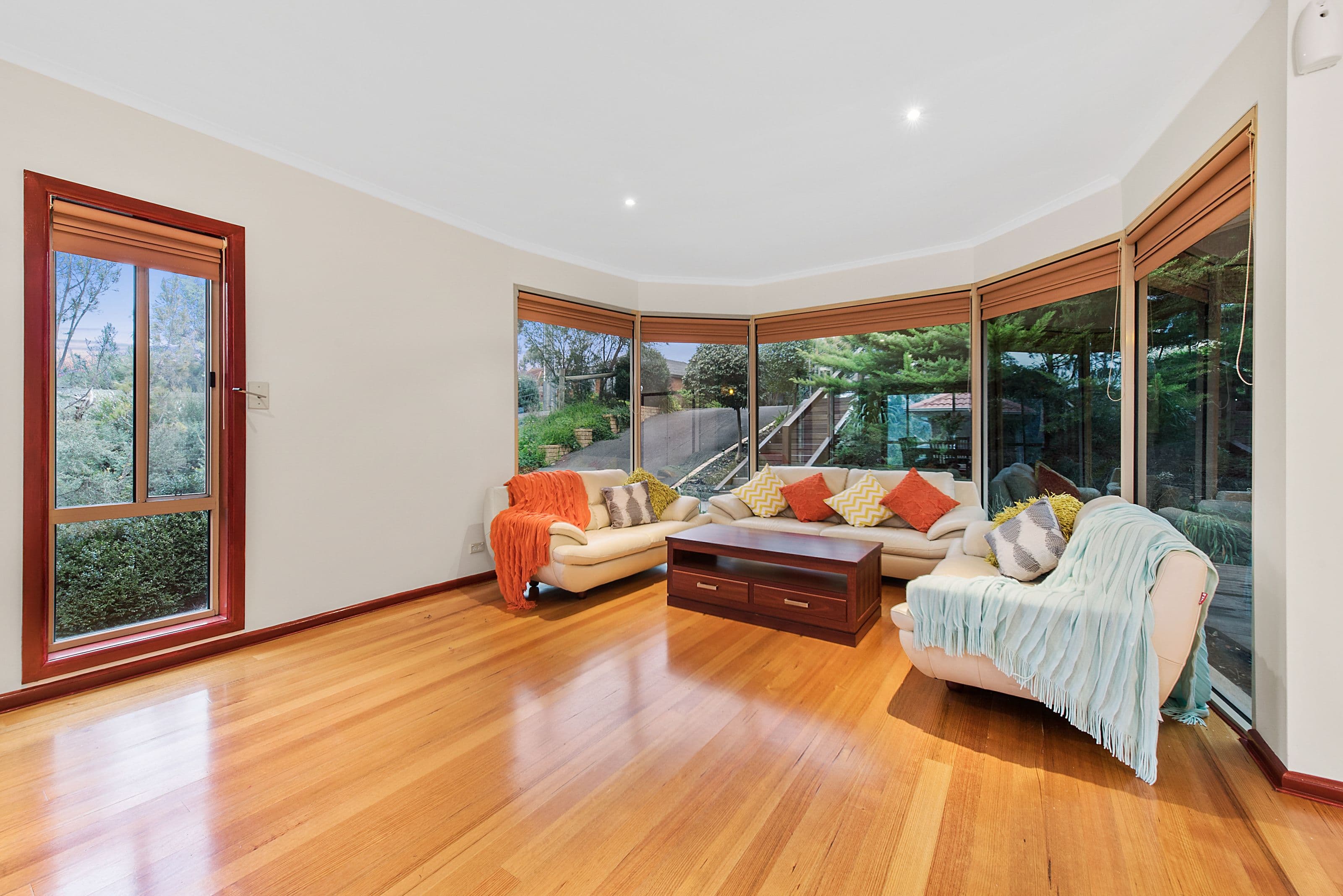 10 STRUAN Avenue, Mooroolbark VIC 3138, Mooroolbark - Thumbnail 6