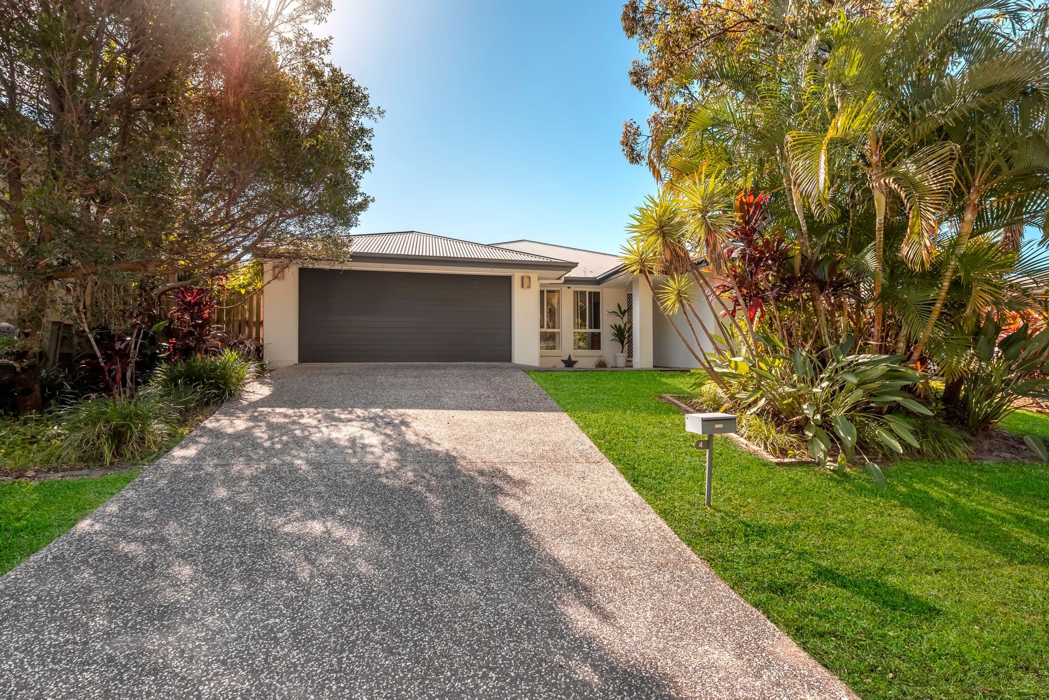 4 Ritz Drive, Coomera QLD 4209, Coomera - Thumbnail 2