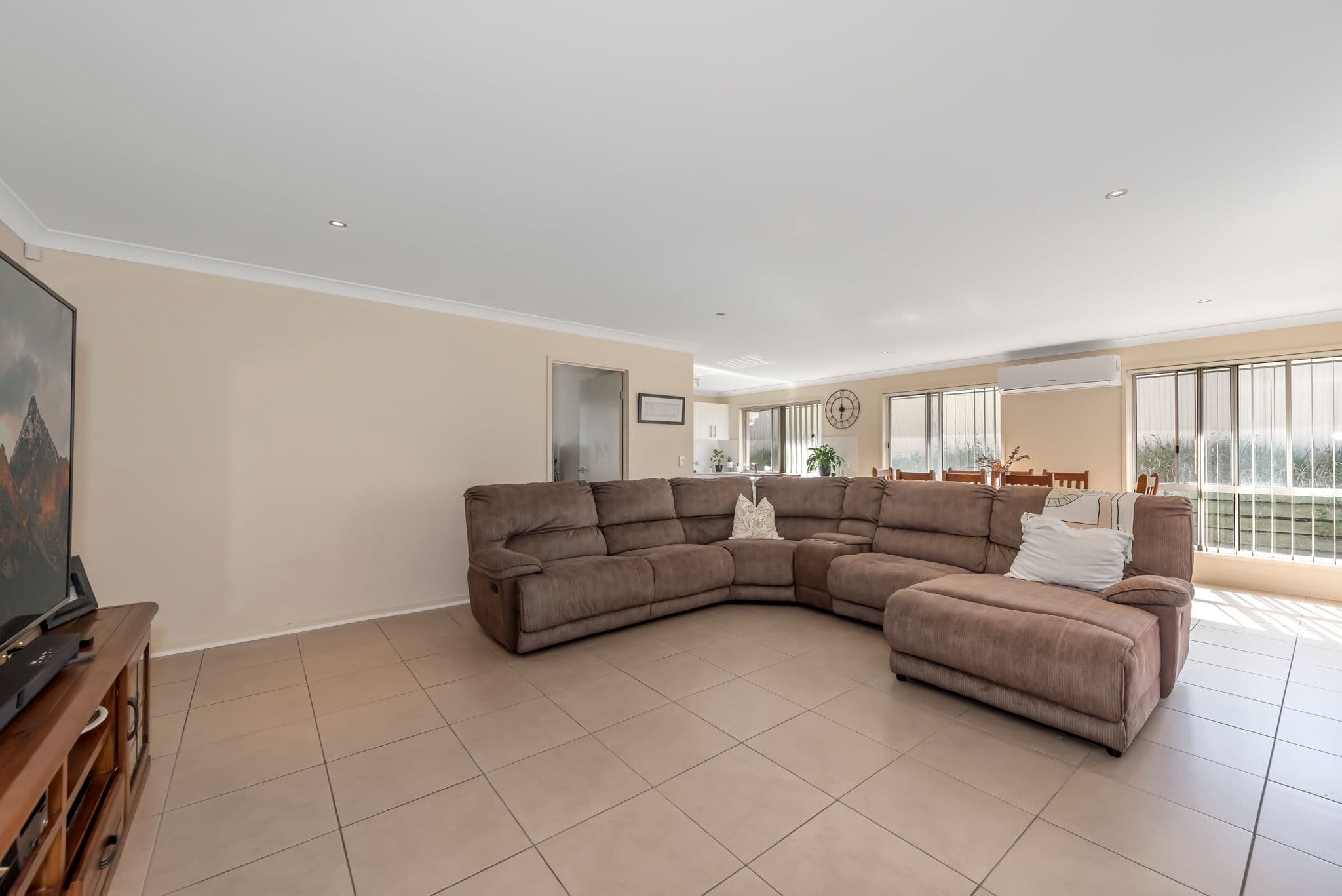 4 Ritz Drive, Coomera QLD 4209, Coomera - Thumbnail 3