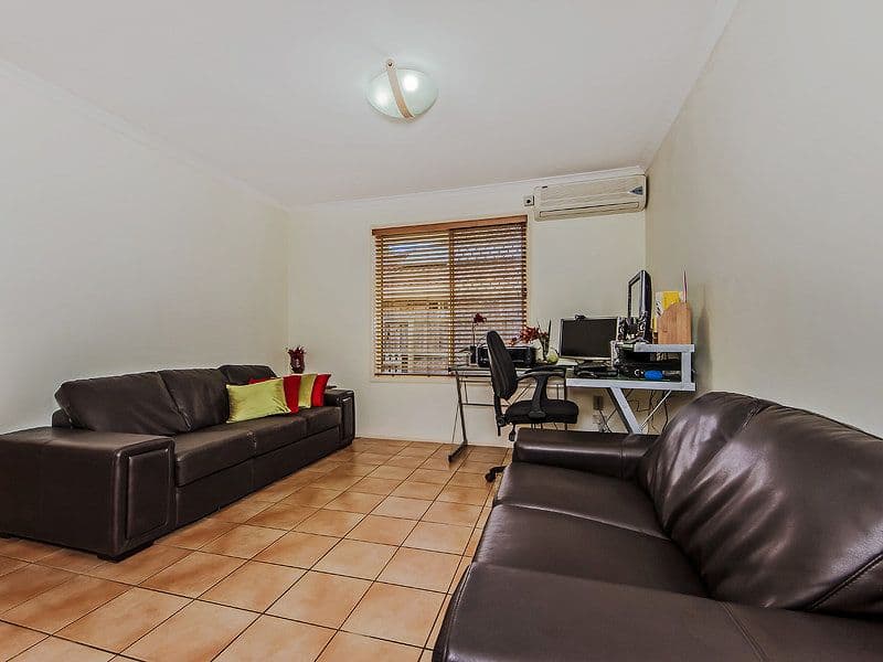 9 Lomandra Court, Oxenford QLD 4210, Oxenford - Thumbnail 5