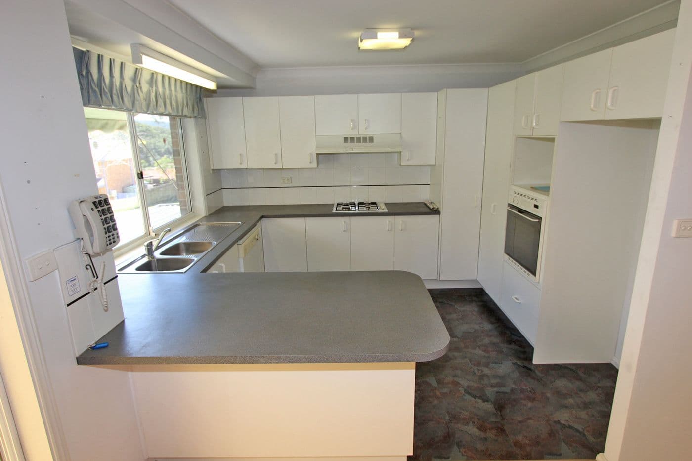 6 St Andrews Close, Green Point NSW 2251, Green Point - Thumbnail 7