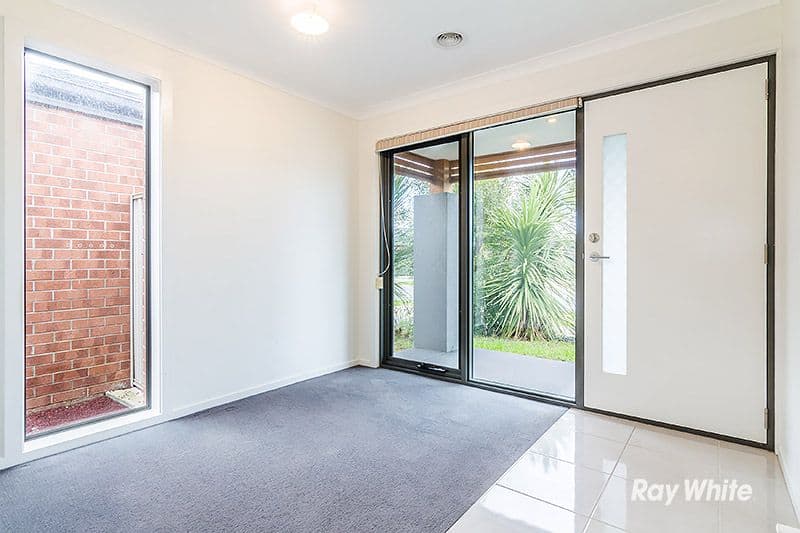 73 Willowtree Drive, Pakenham VIC 3810, Pakenham - Thumbnail 2