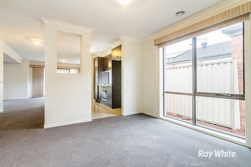 73 Willowtree Drive, Pakenham VIC 3810, Pakenham - Thumbnail 4
