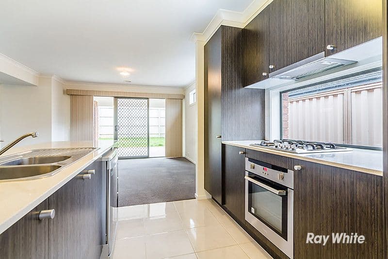 73 Willowtree Drive, Pakenham VIC 3810, Pakenham - Thumbnail 6