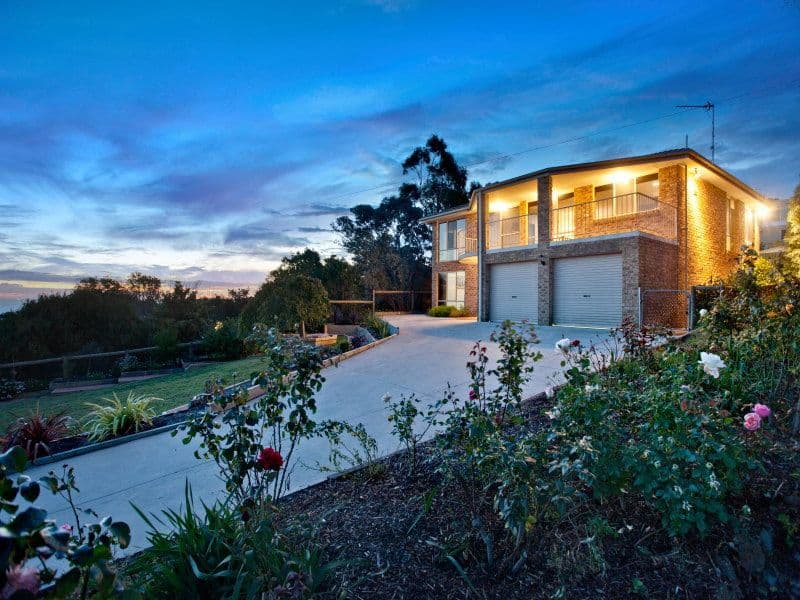 13 Wyuna Court, MOUNT MARTHA VIC 3934, Mount Martha - Thumbnail 2