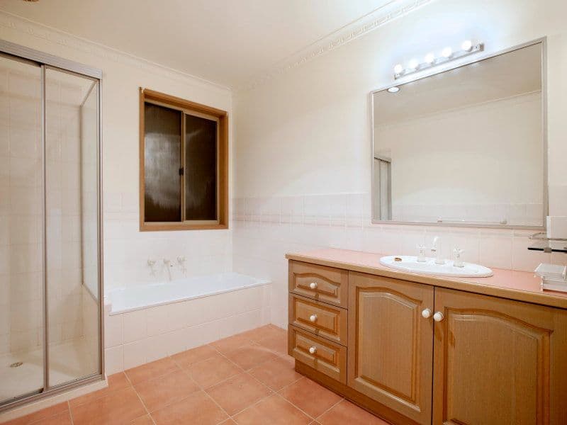 13 Wyuna Court, MOUNT MARTHA VIC 3934, Mount Martha - Thumbnail 6