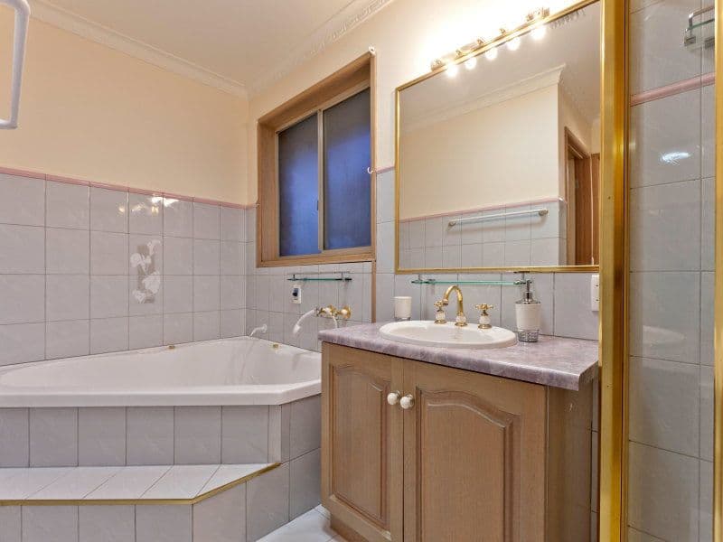 13 Wyuna Court, MOUNT MARTHA VIC 3934, Mount Martha - Thumbnail 7