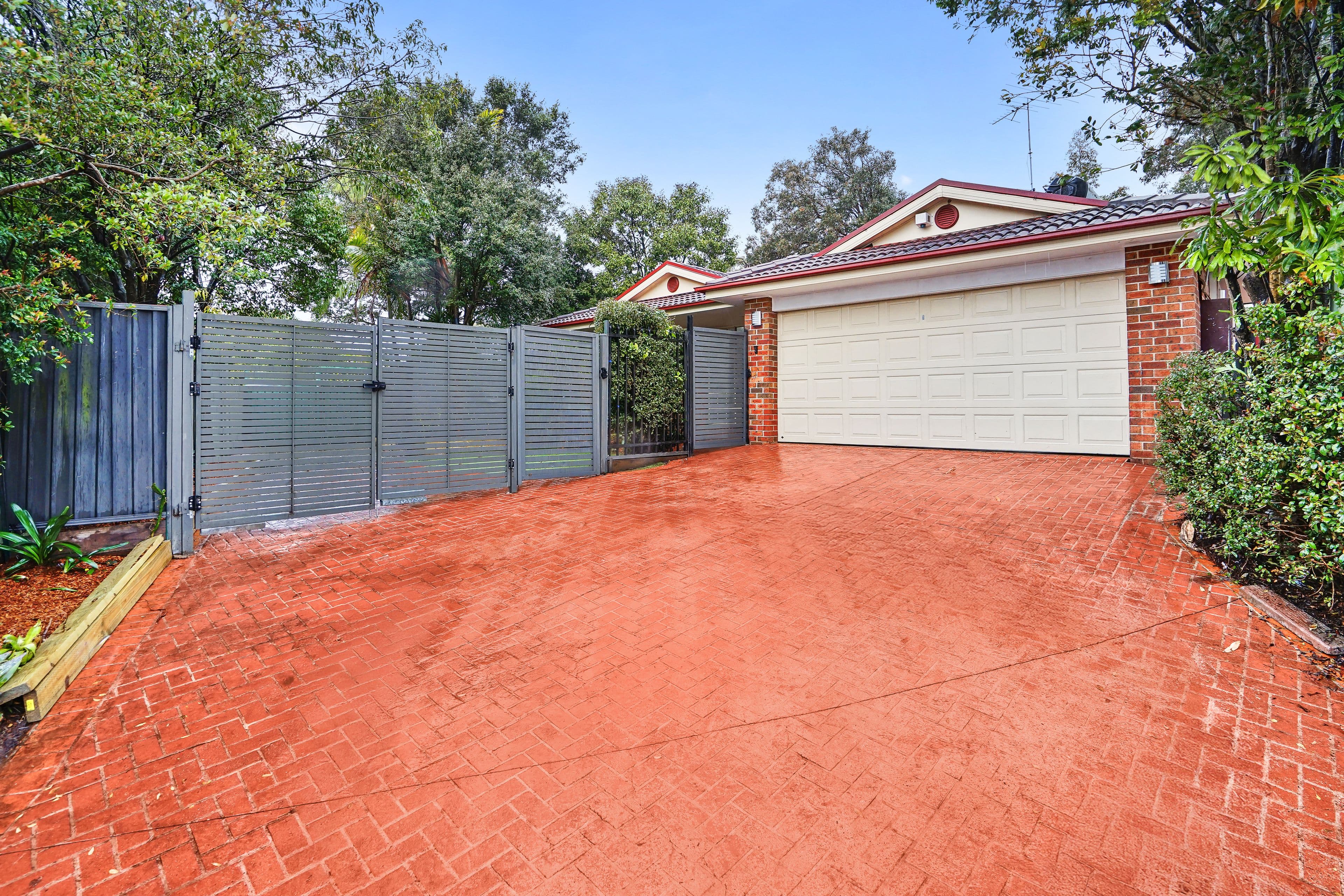 9 Cassandra Place, Colyton NSW 2760, Colyton - Thumbnail 2