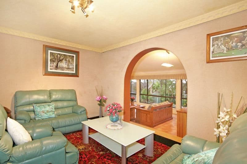 33 Curzon Avenue, BATEAU BAY NSW 2261, Bateau Bay - Thumbnail 3