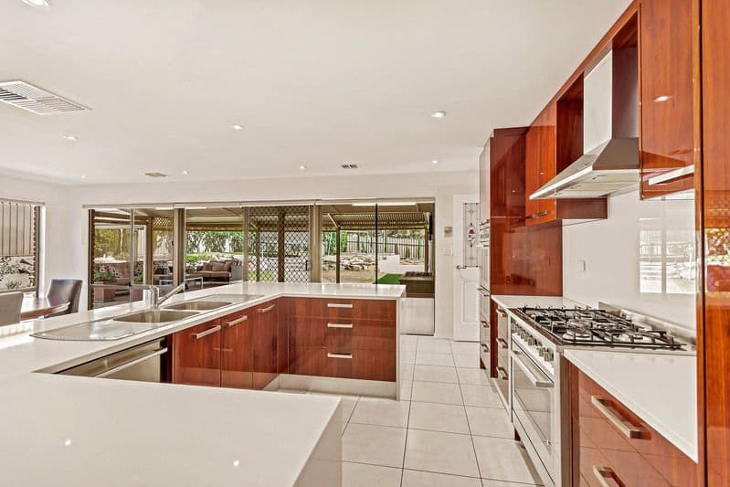 29 Hedgerow Drive, Gulfview Heights SA 5096, Gulfview Heights - Thumbnail 6