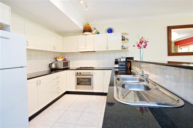 88 Yathong Road, CARINGBAH NSW 2229, Caringbah - Thumbnail 5