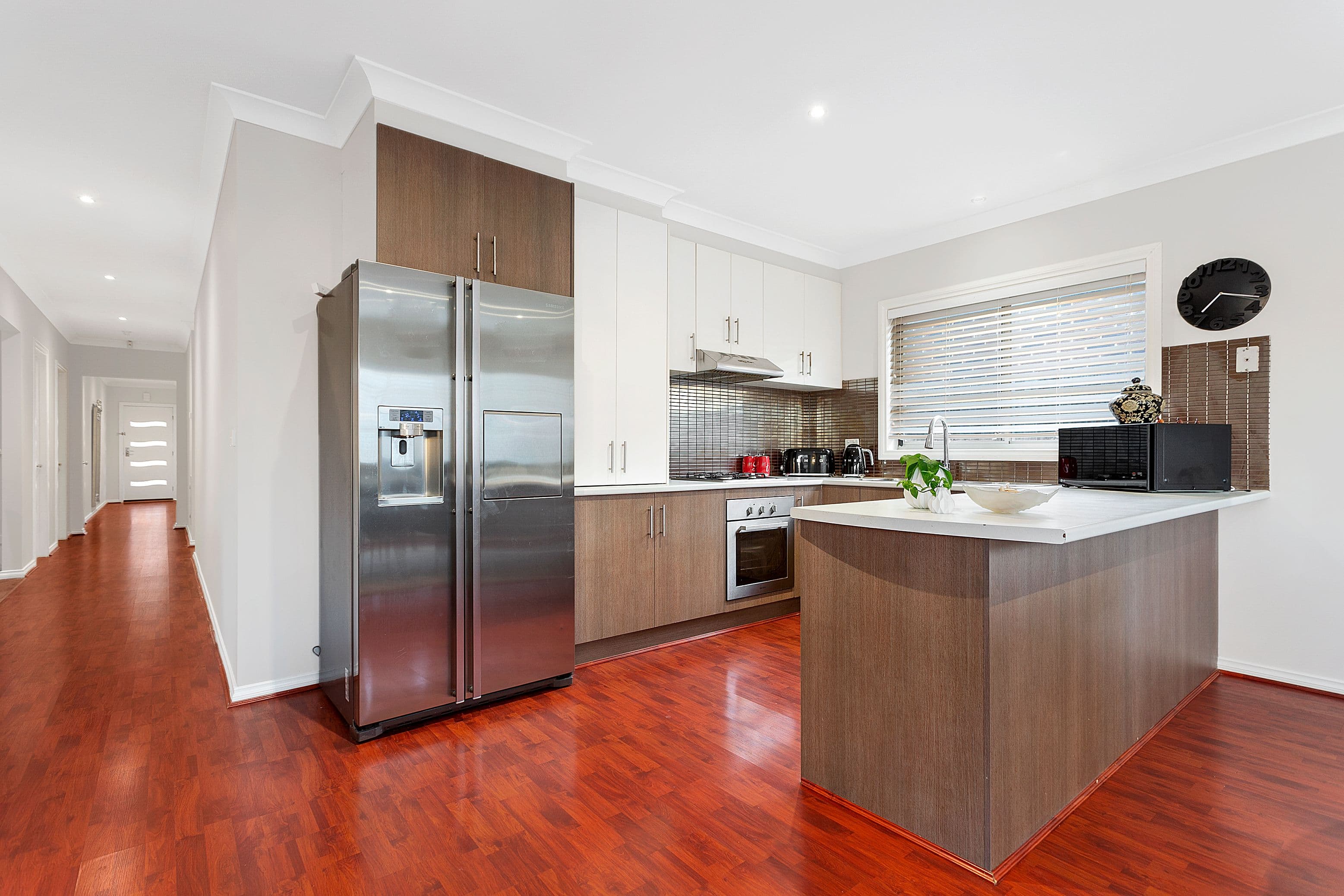 9 Carinya Crescent, South Morang VIC 3752, South Morang - Thumbnail 2
