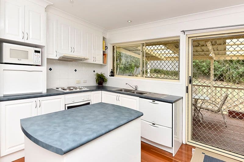 18 Knight Street, Rochedale South QLD 4123, Rochedale South - Thumbnail 2