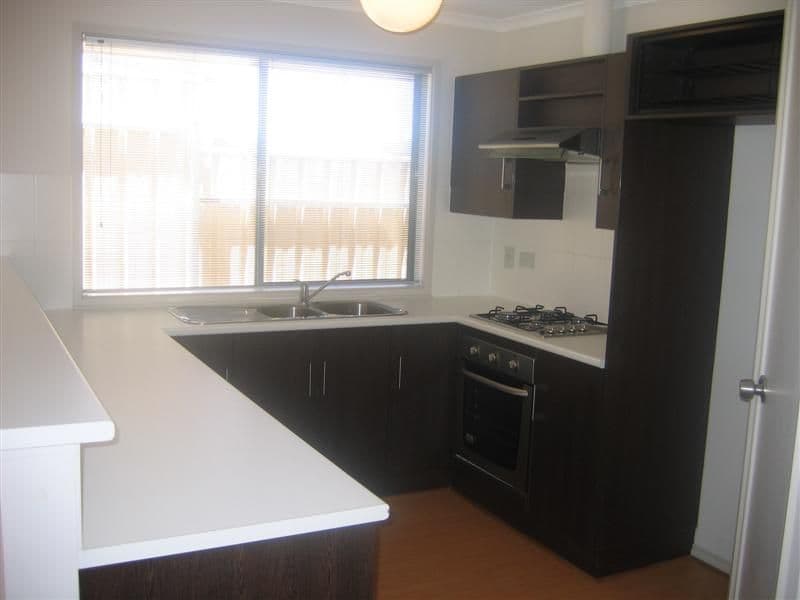 104 Wentworth Parade, HINDMARSH ISLAND SA 5214, Hindmarsh Island - Thumbnail 2