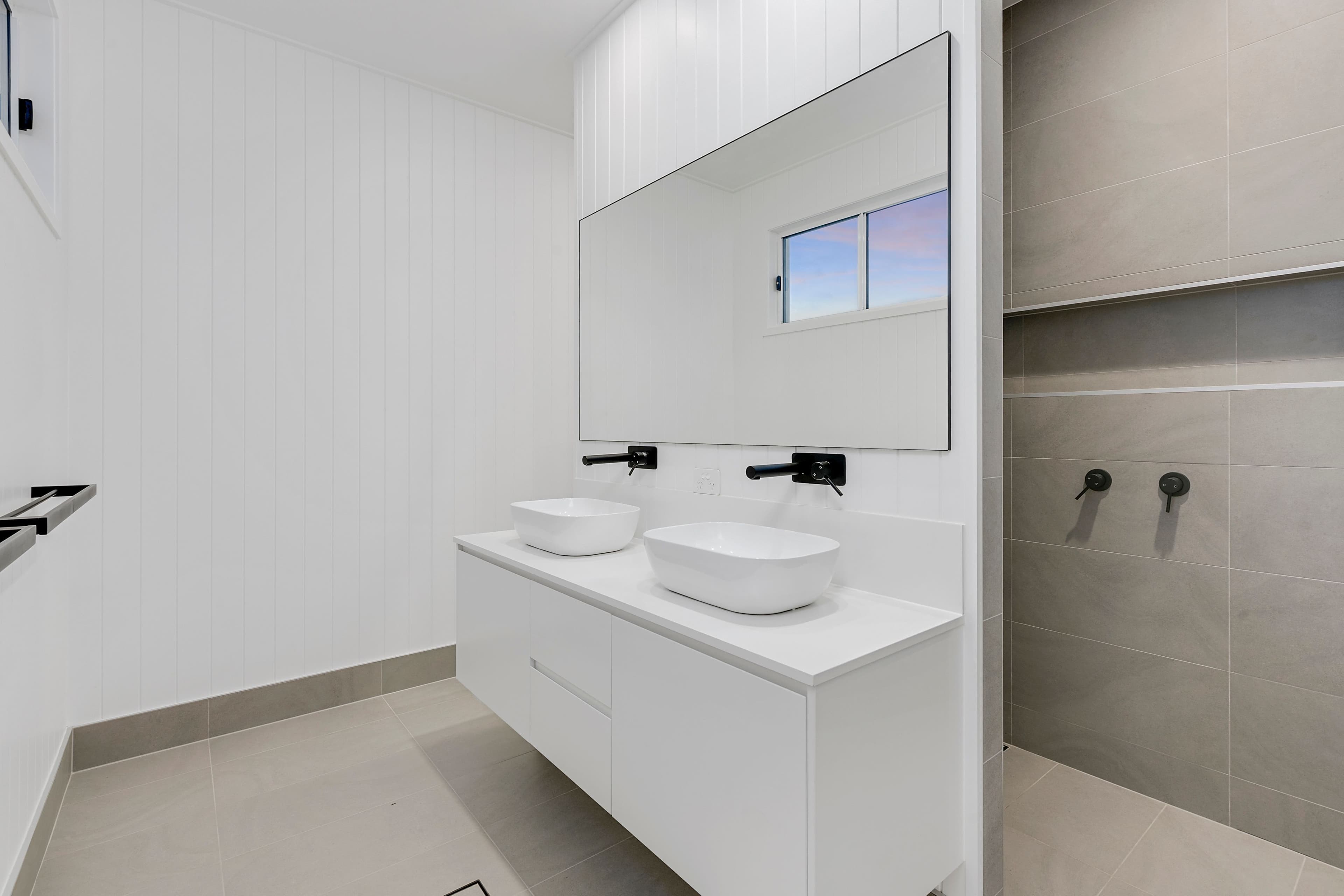 16 Back Street, Biggera Waters QLD 4216, Biggera Waters - Thumbnail 6
