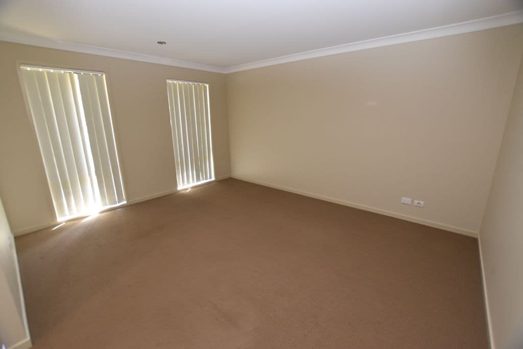 8 Woodward Avenue, Calliope QLD 4680, Calliope - Thumbnail 6