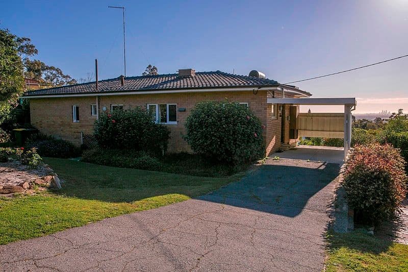 62 West Terrace, KALAMUNDA WA 6076, Kalamunda - Thumbnail 2
