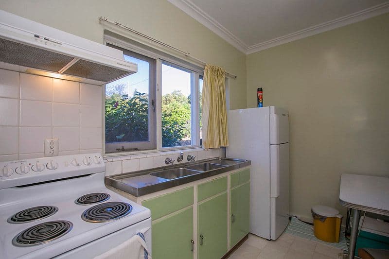 62 West Terrace, KALAMUNDA WA 6076, Kalamunda - Thumbnail 7