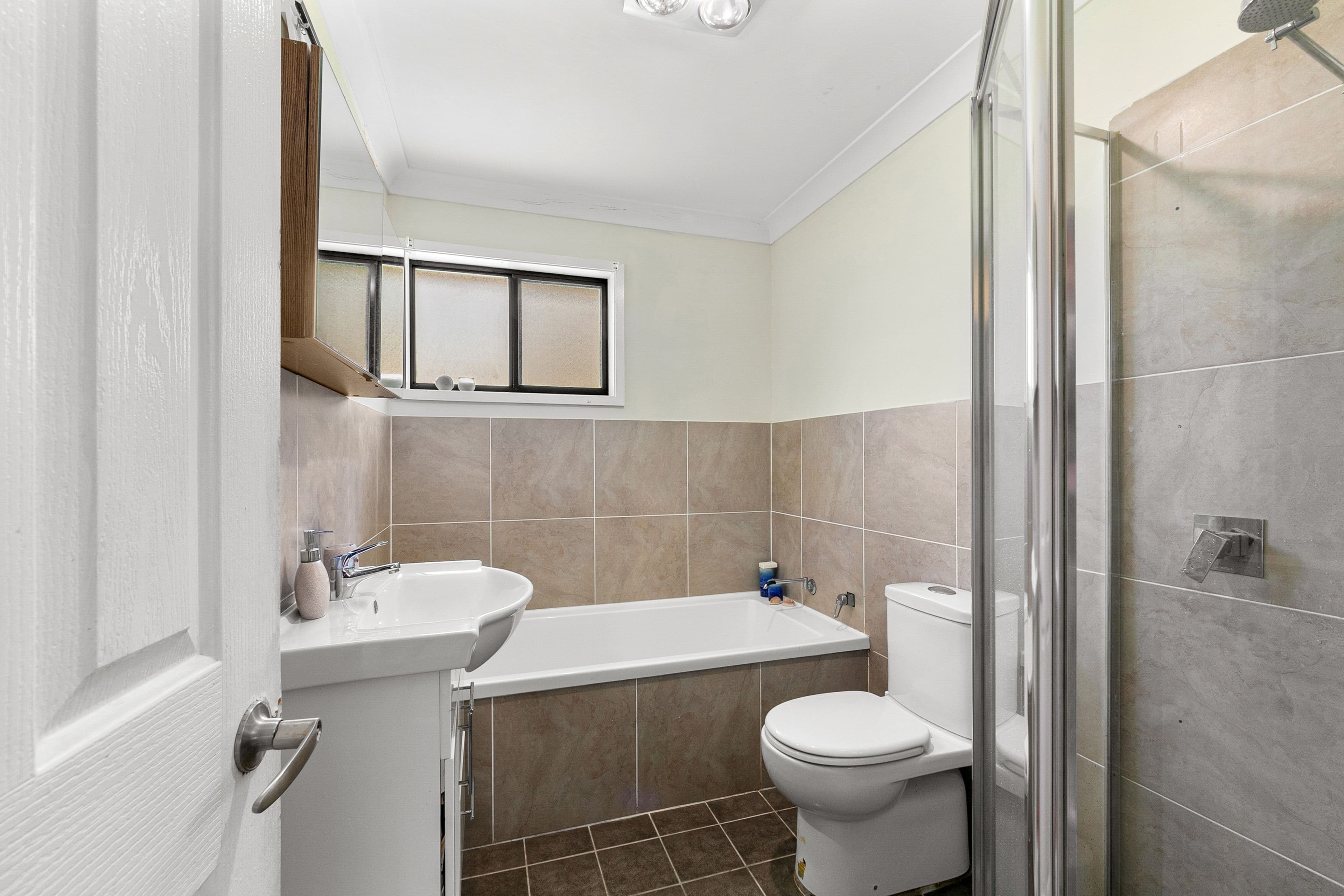 28 Vales Road, Mannering Park NSW 2259, Mannering Park - Thumbnail 7