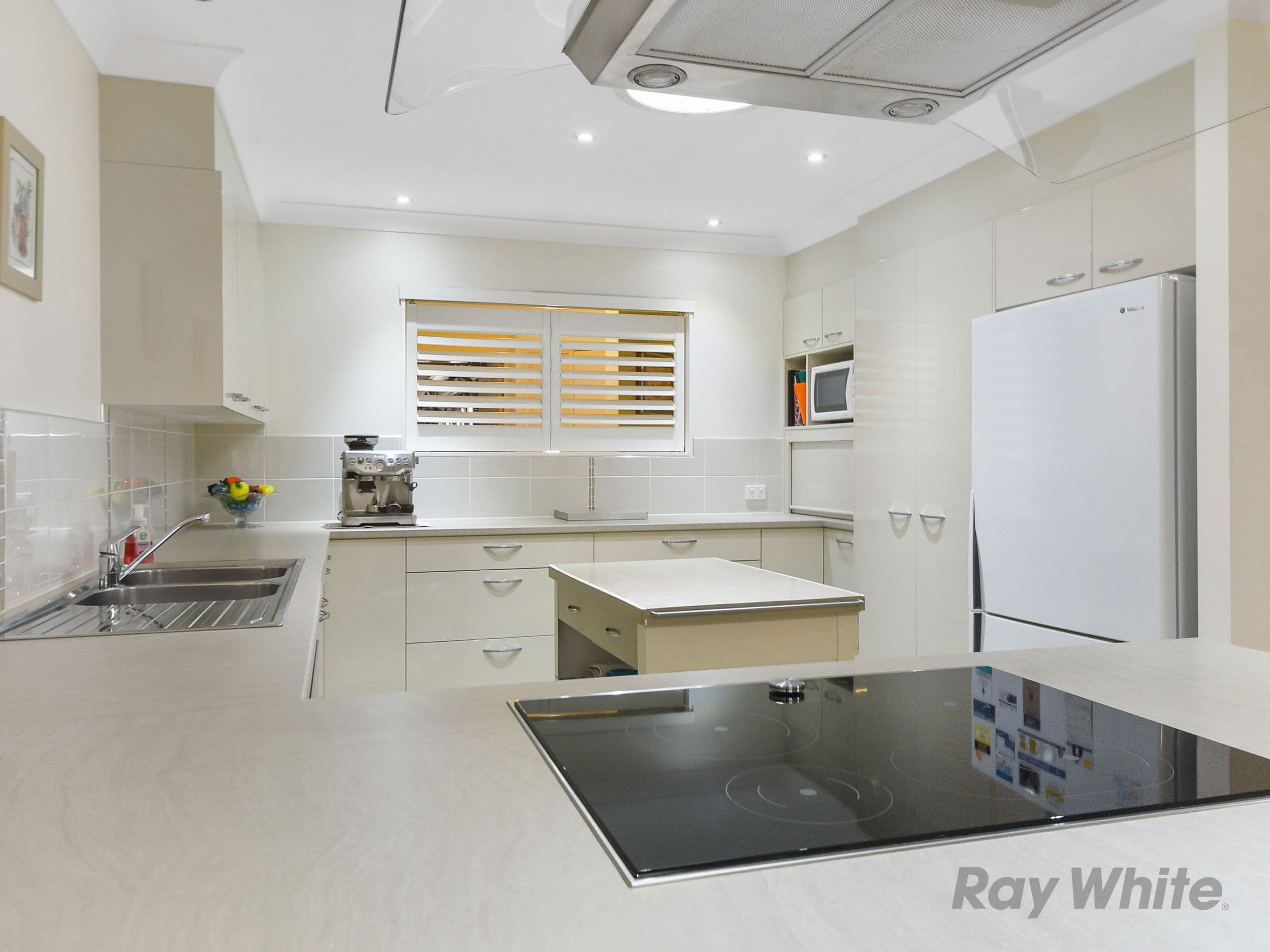 33 Cosette Street, Bracken Ridge QLD 4017, Bracken Ridge - Thumbnail 4