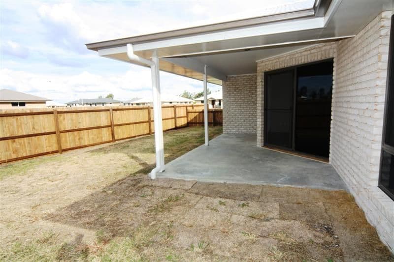 53 Diggers Drive, DALBY QLD 4405, Dalby - Thumbnail 8