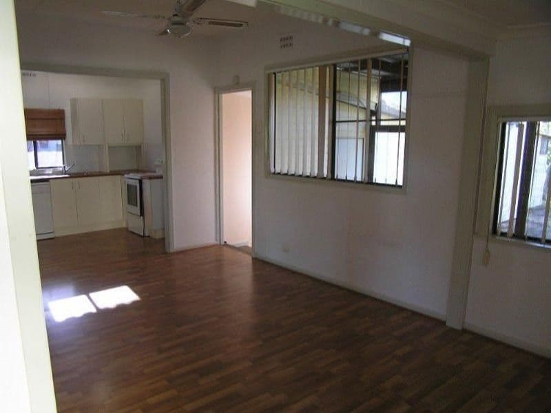 46 Dorothy Avenue, Woy Woy - Thumbnail 2