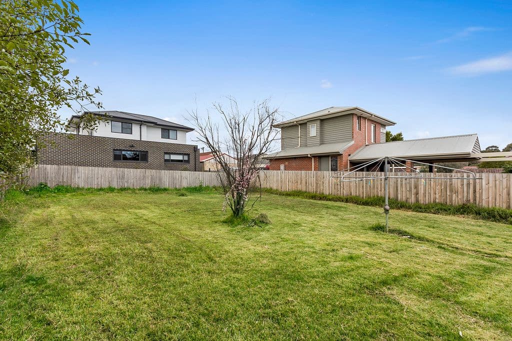12 Cyril Street, Box Hill South VIC 3128, Box Hill South - Thumbnail 5