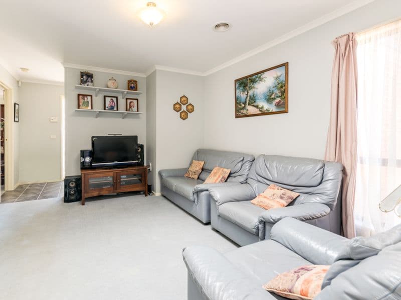 21 Princeton Avenue, Melton West VIC 3337, Melton West - Thumbnail 5