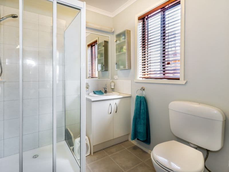 21 Princeton Avenue, Melton West VIC 3337, Melton West - Thumbnail 8