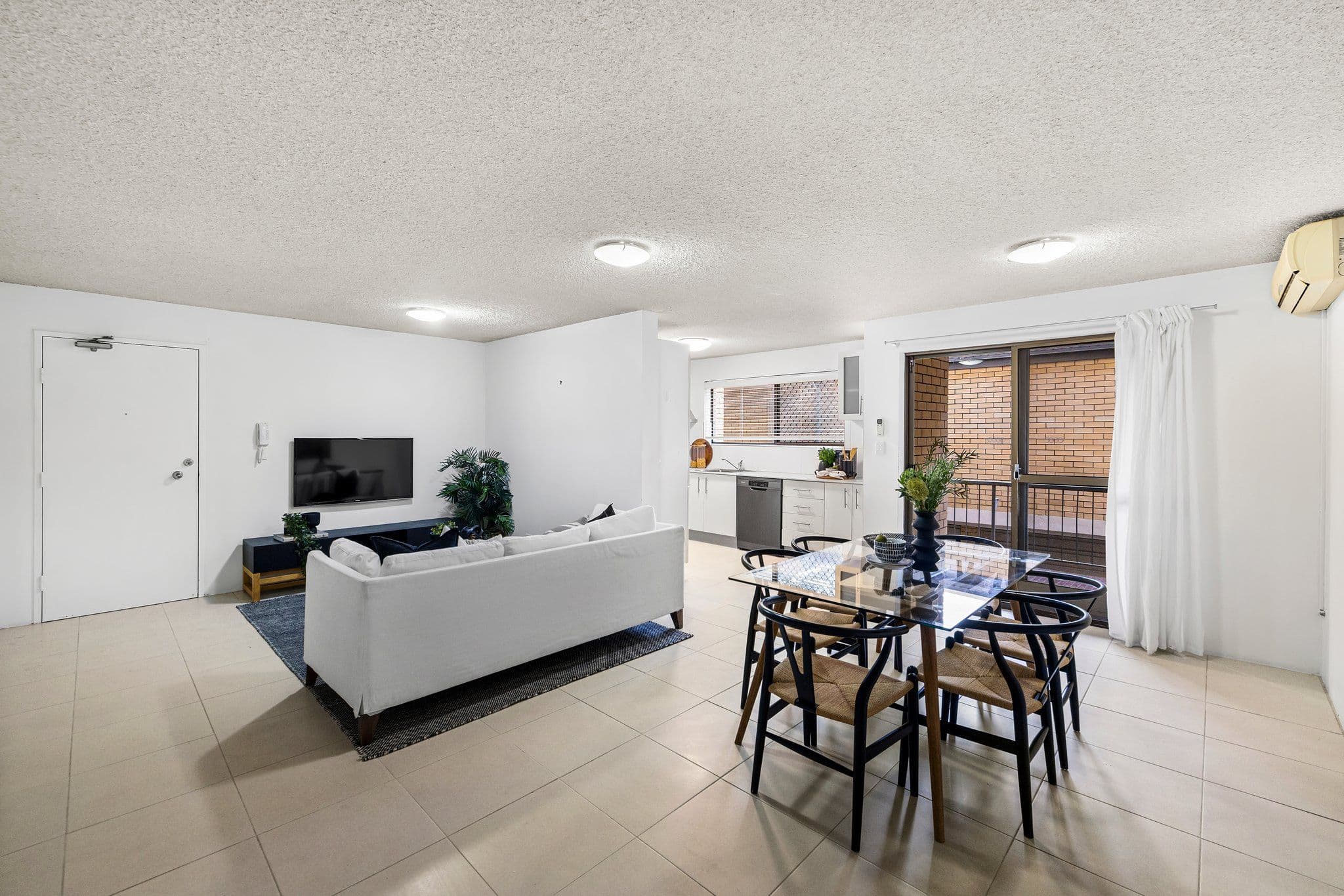 33 Rokeby Terrace, Taringa QLD 4068, Taringa - Thumbnail 2