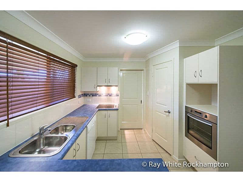 12 Cunningham Court, Gracemere QLD 4702, Gracemere - Thumbnail 2