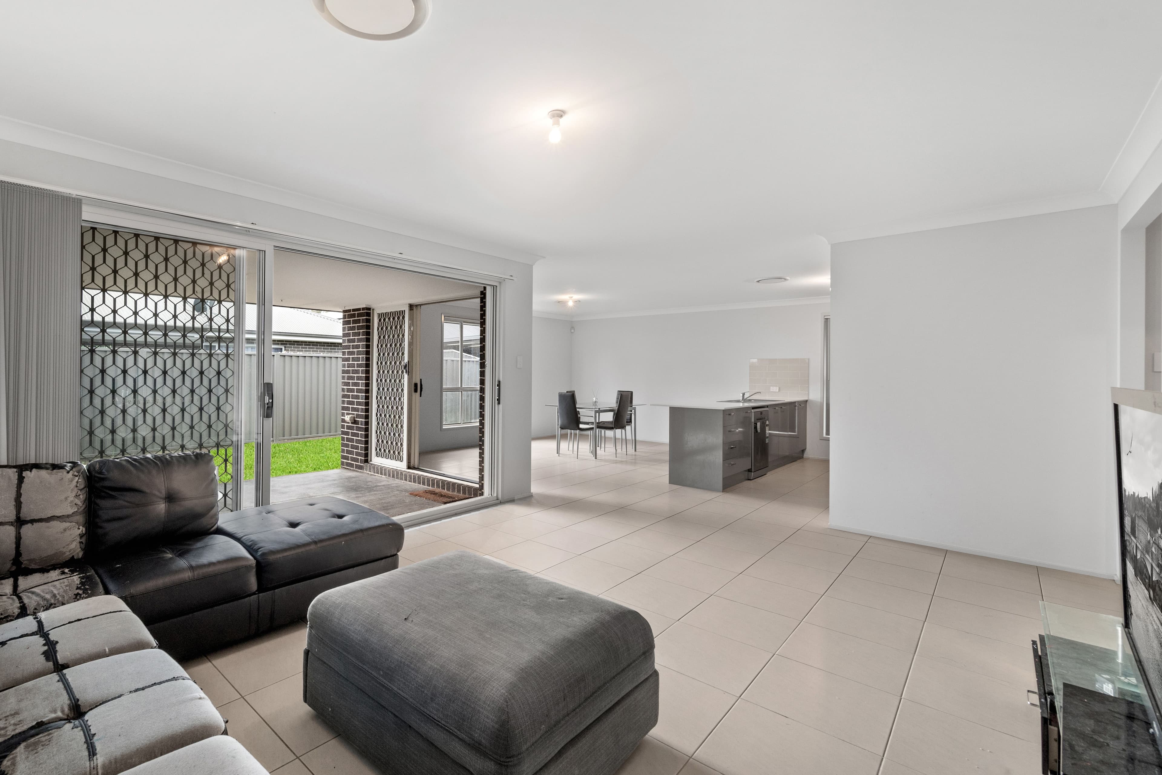 14 Garnsey Way, Oran Park NSW 2570, Oran Park - Thumbnail 2