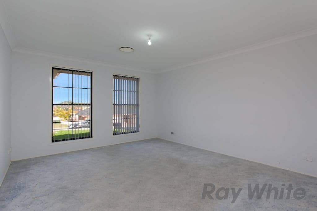 19 Toucan Close, CAMERON PARK NSW 2285, Cameron Park - Thumbnail 5