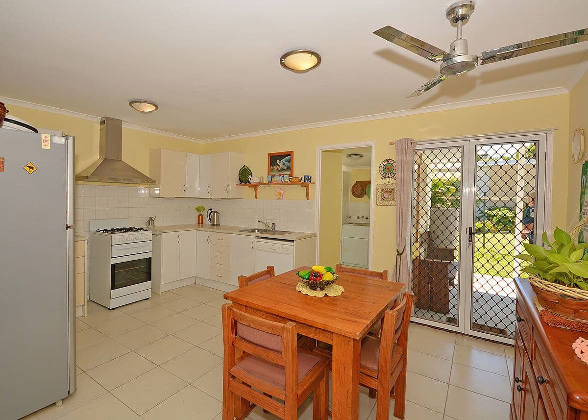 4 Arthur Street, Urangan QLD 4655, Urangan - Thumbnail 5