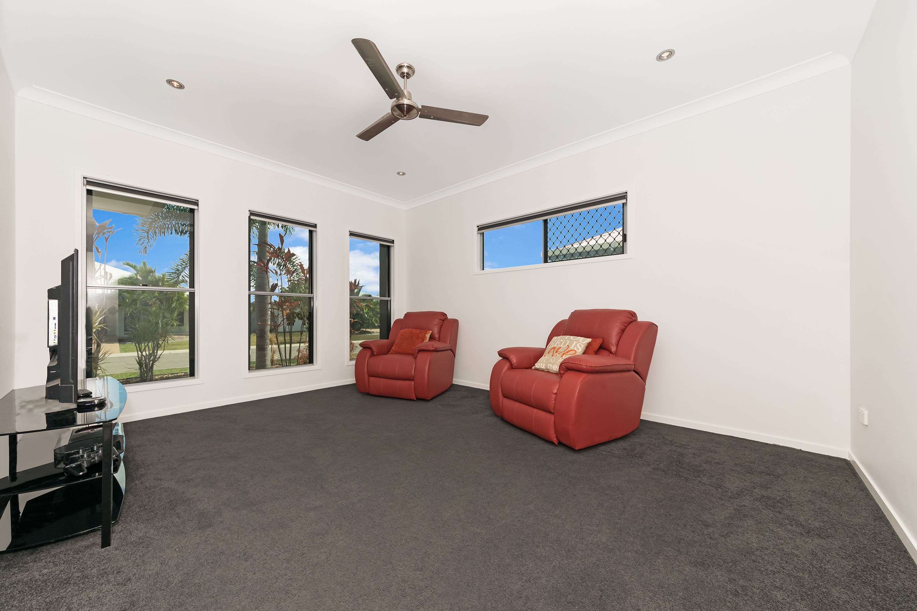 8 Sillago Street, Burdell QLD 4818, Burdell - Thumbnail 4