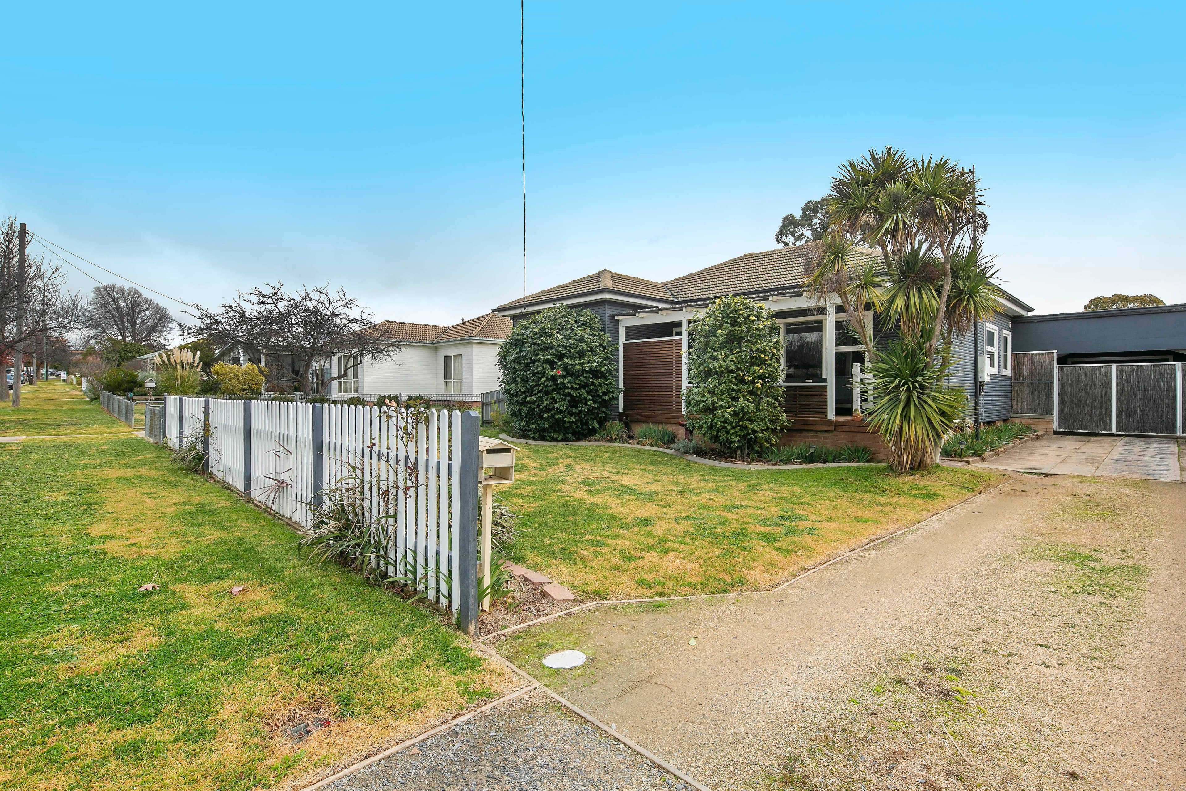 20 Albert Street, Goulburn NSW 2580, Goulburn - Image 1