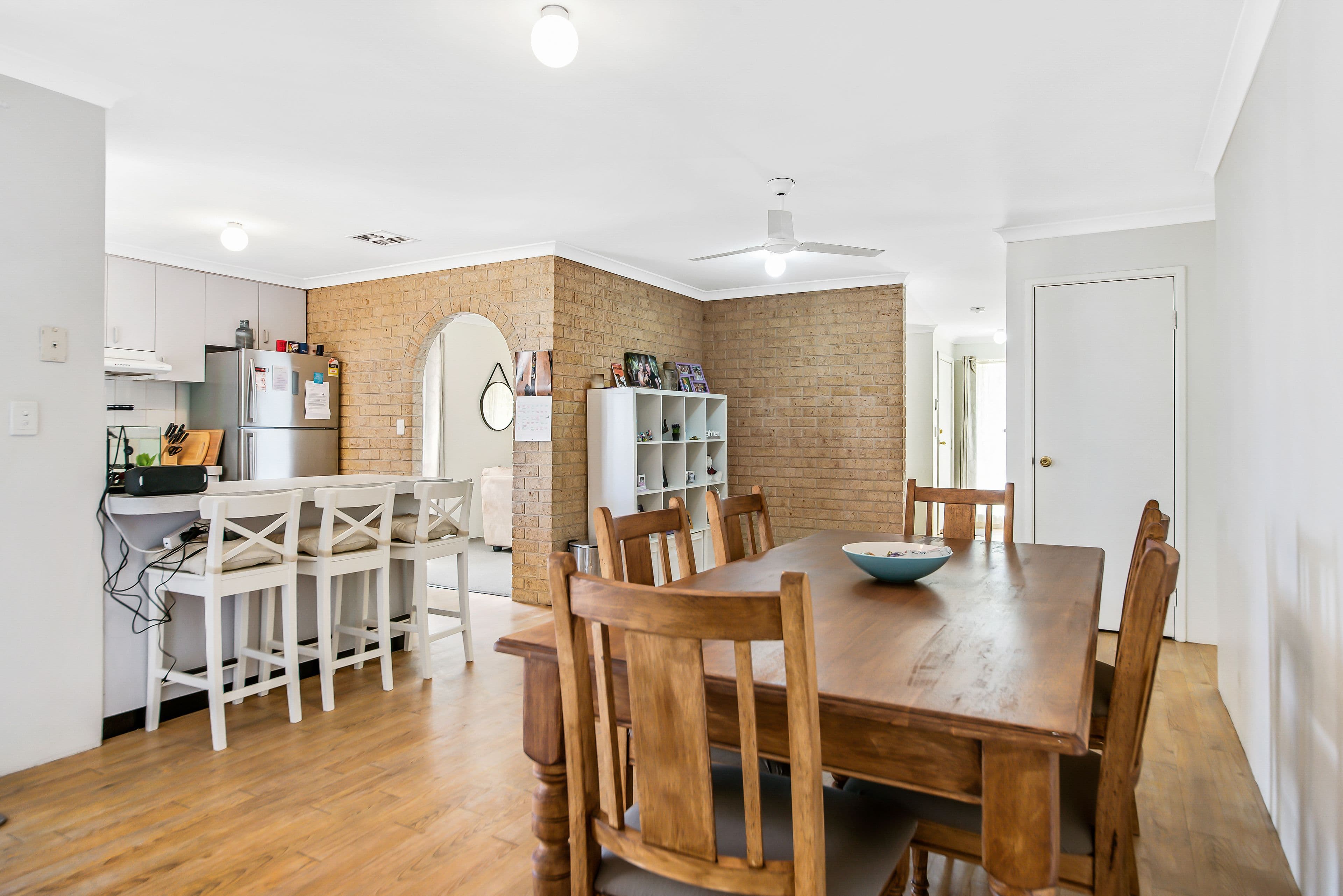 6 Birch Way, Australind WA 6233, Australind - Thumbnail 3