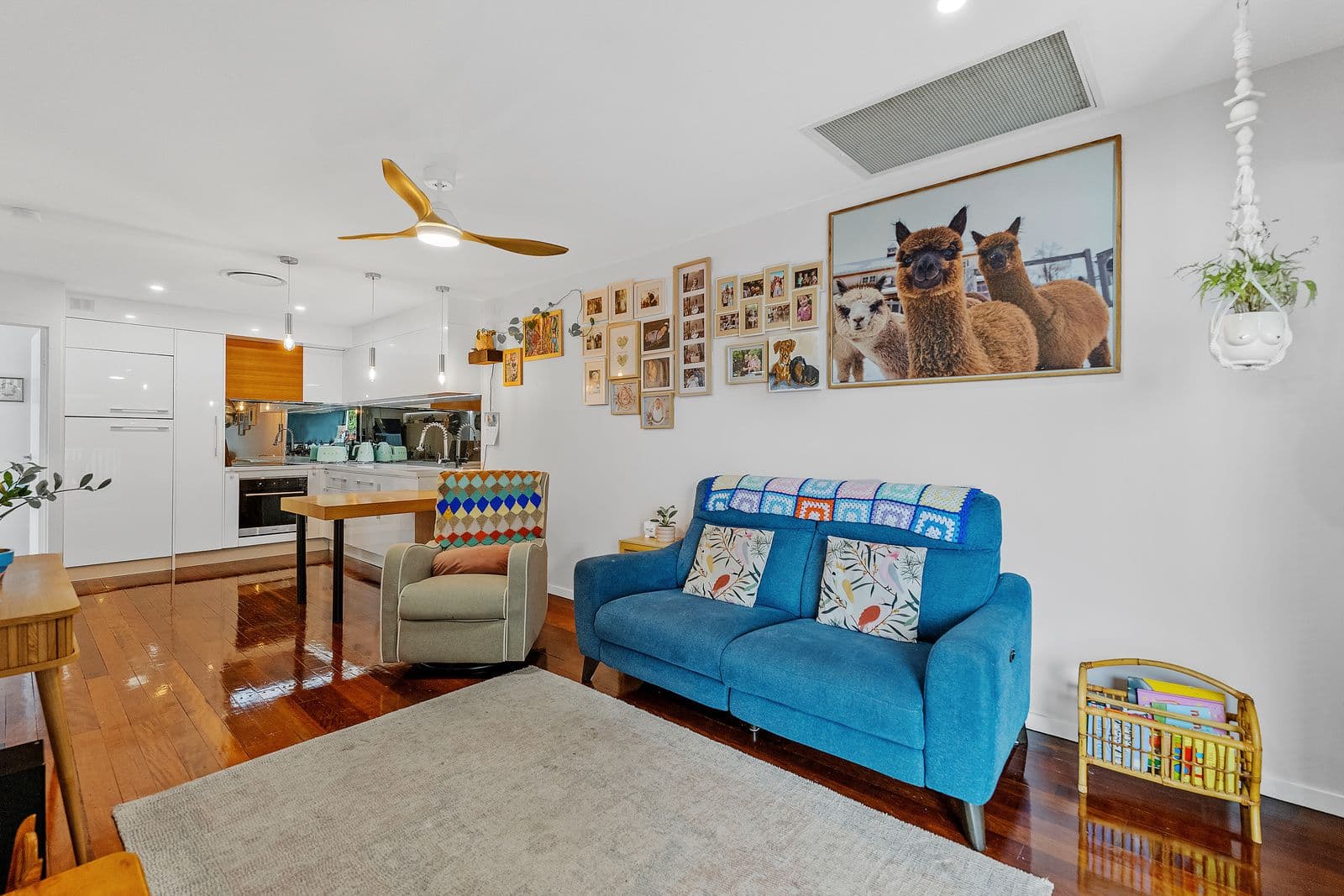 11 Wren Close, Kew, Kew - Thumbnail 4