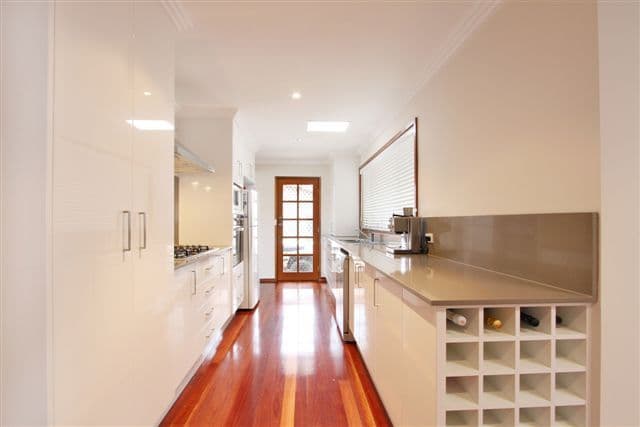 186 Captain Cook Drive, BARRACK HEIGHTS NSW 2528, Barrack Heights - Thumbnail 6