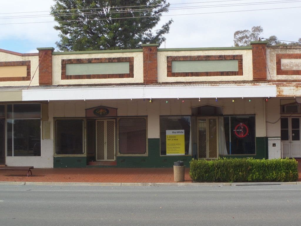 77 Ford Street, Ganmain NSW 2702, Ganmain - Thumbnail 2