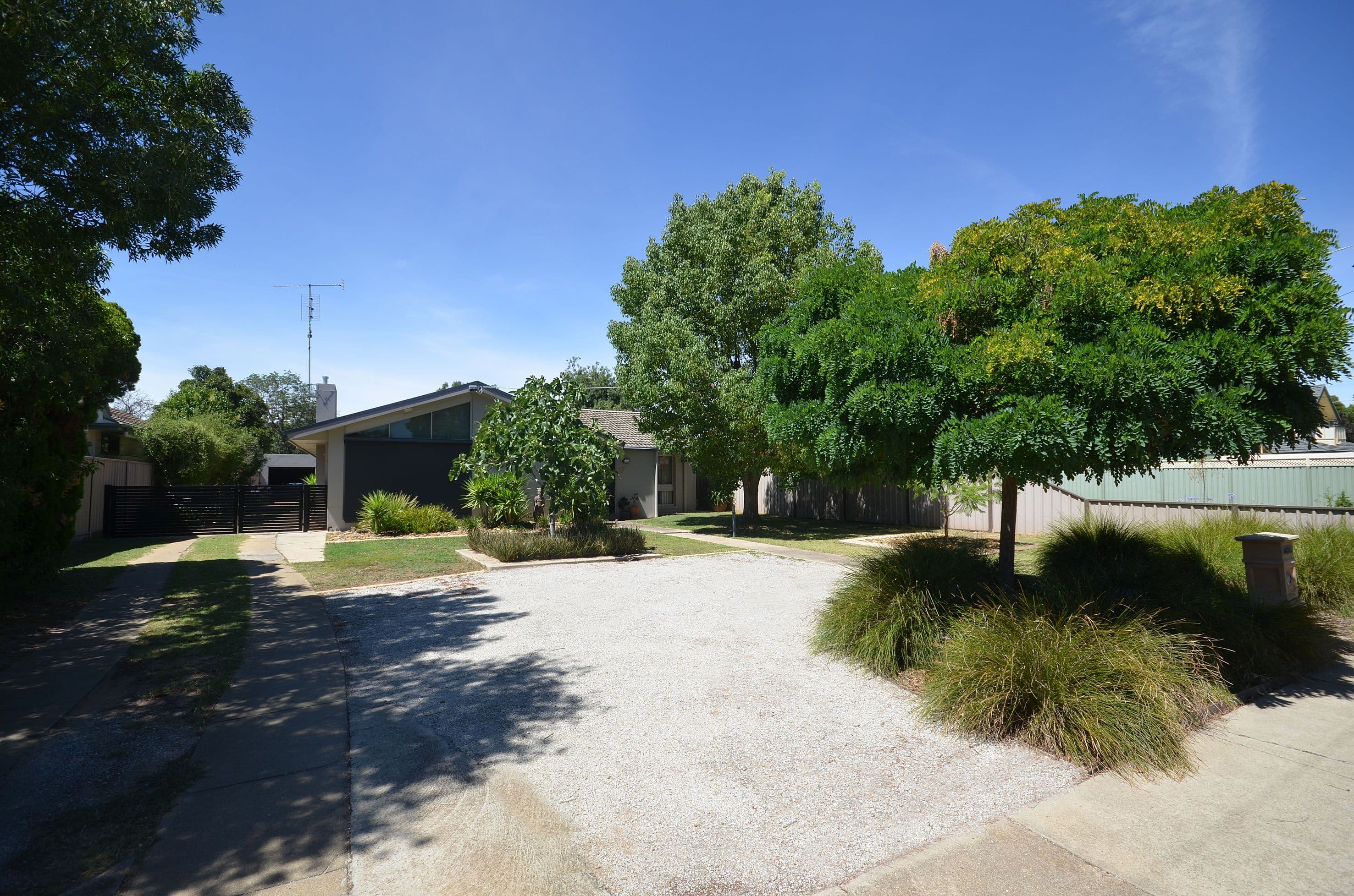 17 Minor Street, Echuca VIC 3564, Echuca - Image 1