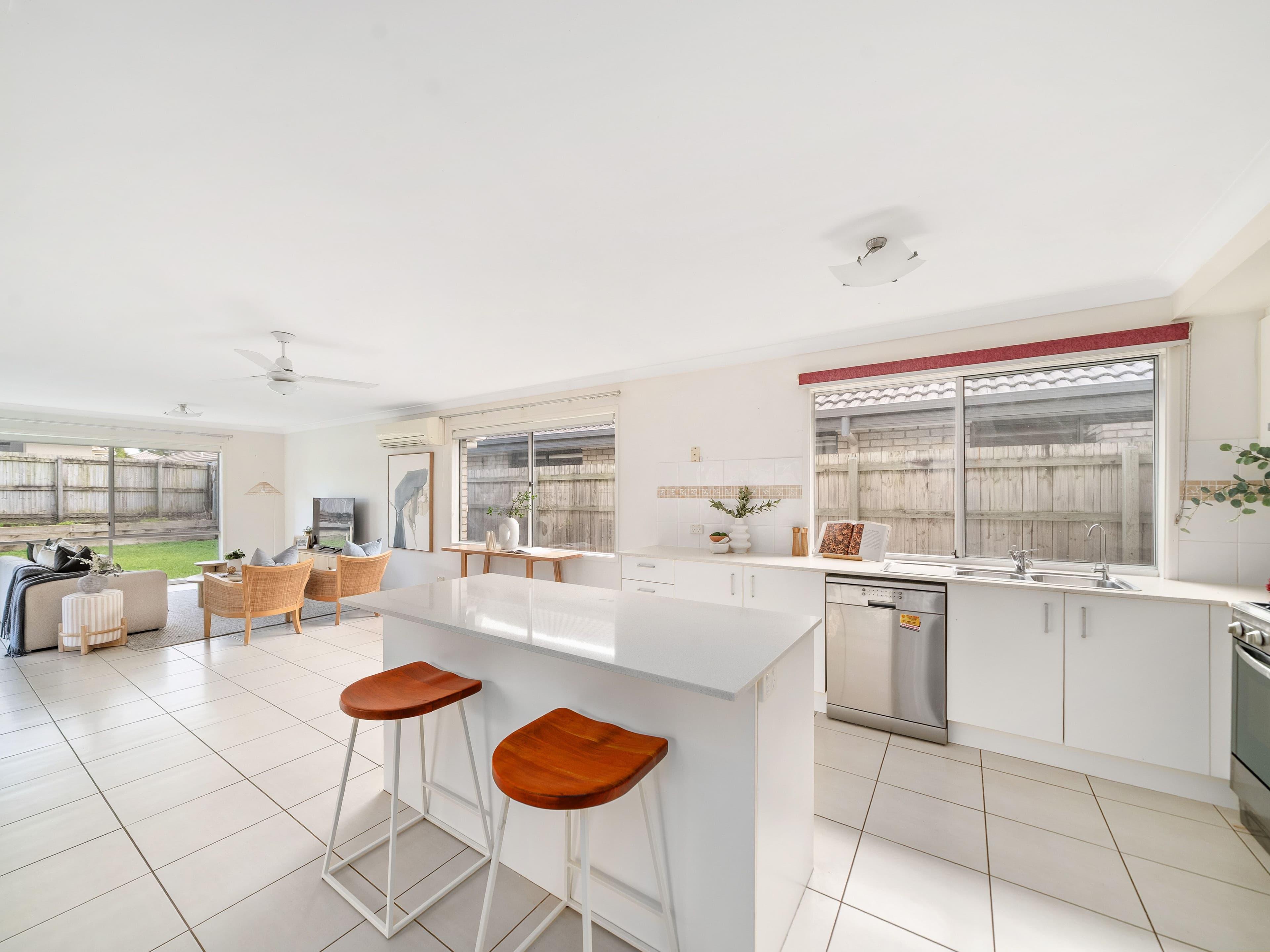 40 Mackintosh Drive, North Lakes QLD 4509, North Lakes - Thumbnail 3