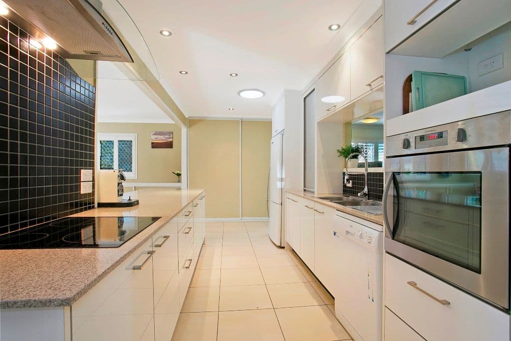 46 Lyon Avenue, Oxley QLD 4075, Oxley - Thumbnail 3