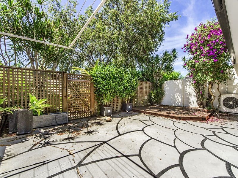 9 Freyburg Street, Bundall QLD 4217, Bundall - Thumbnail 6