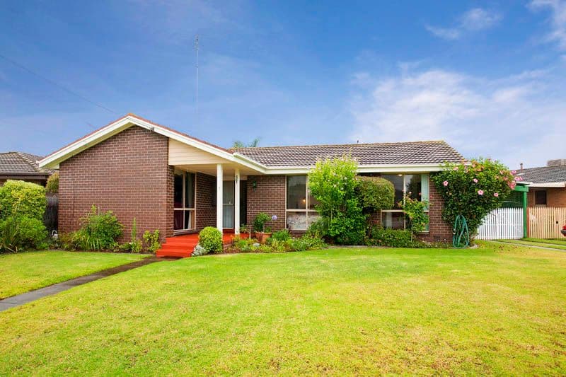 7  Carmarthen Drive, CORIO VIC 3214, Corio - Thumbnail 2