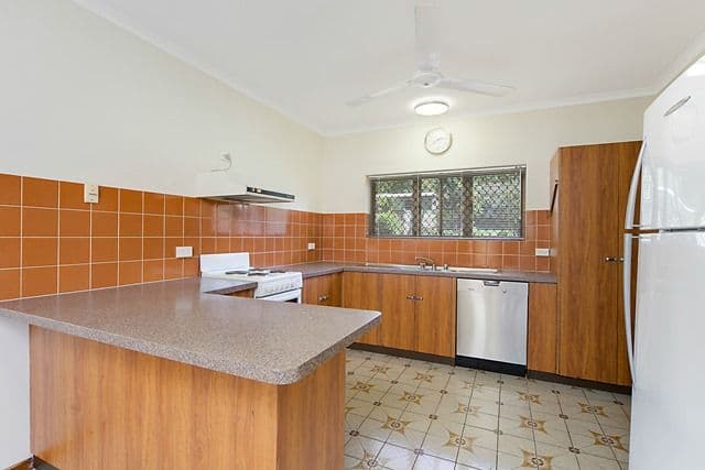 13 Bayview Street, BAYVIEW HEIGHTS QLD 4868, Bayview Heights - Thumbnail 7