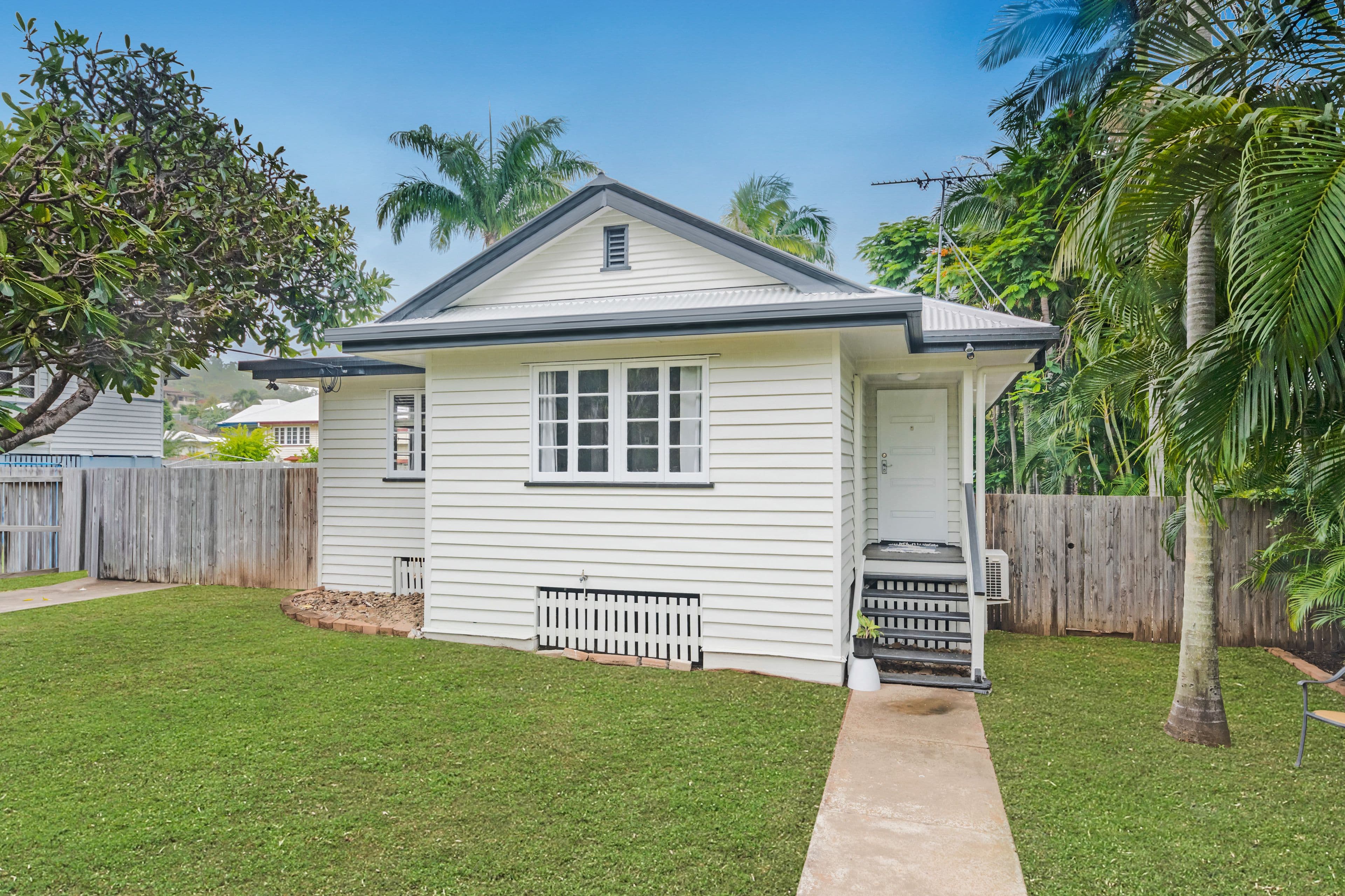 19 Hynch Street, Wulguru QLD 4811, Wulguru - Image 1